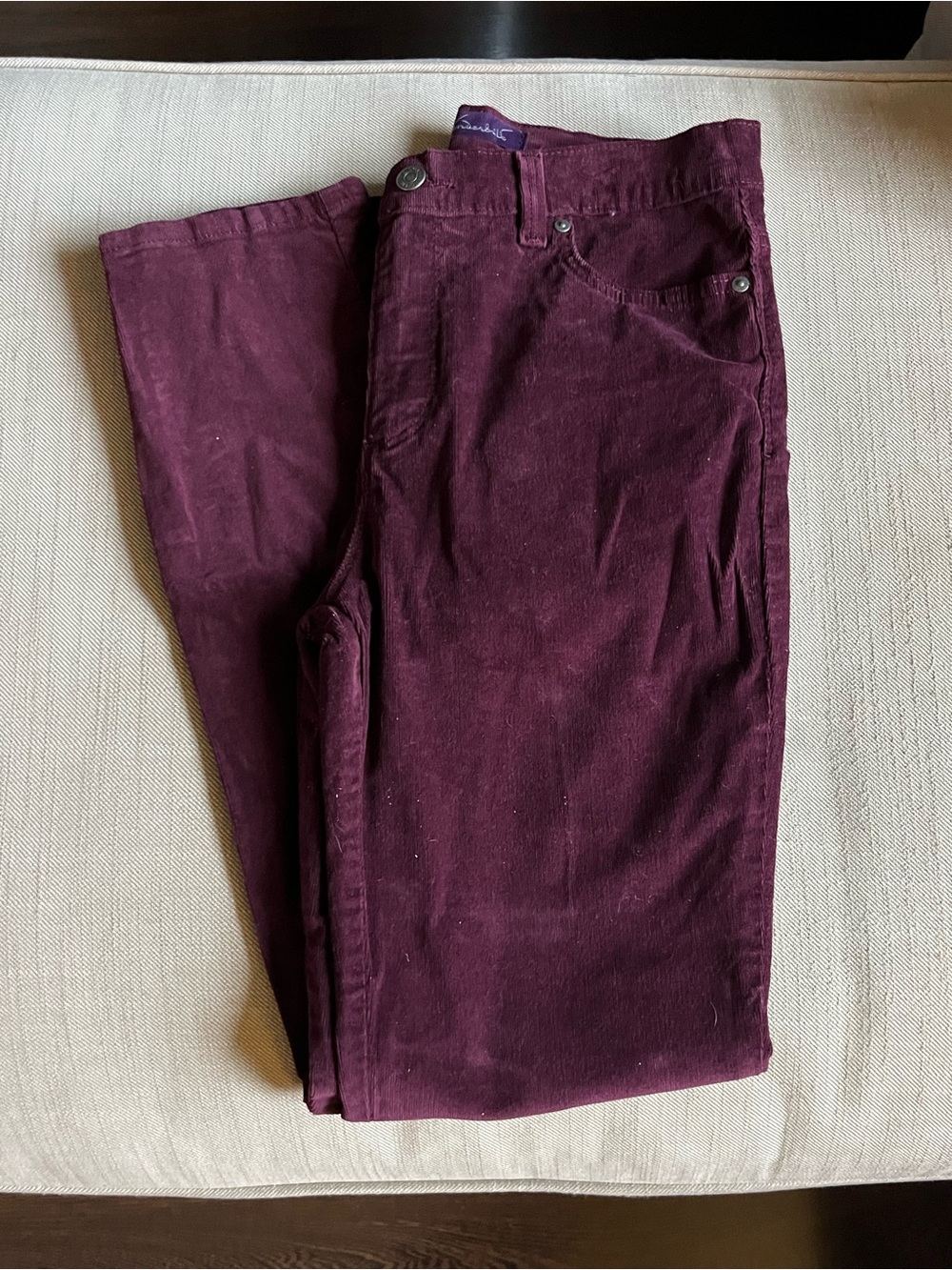 Gloria Vanderbilt Corduroy Pants in Burgundy